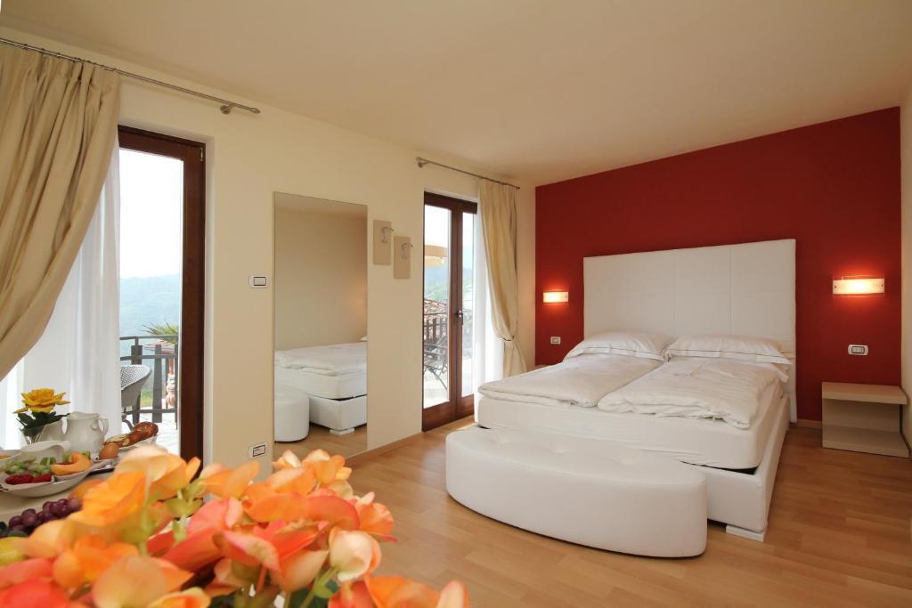 Hotel La Fenice E Sole Tremosine Bilik gambar